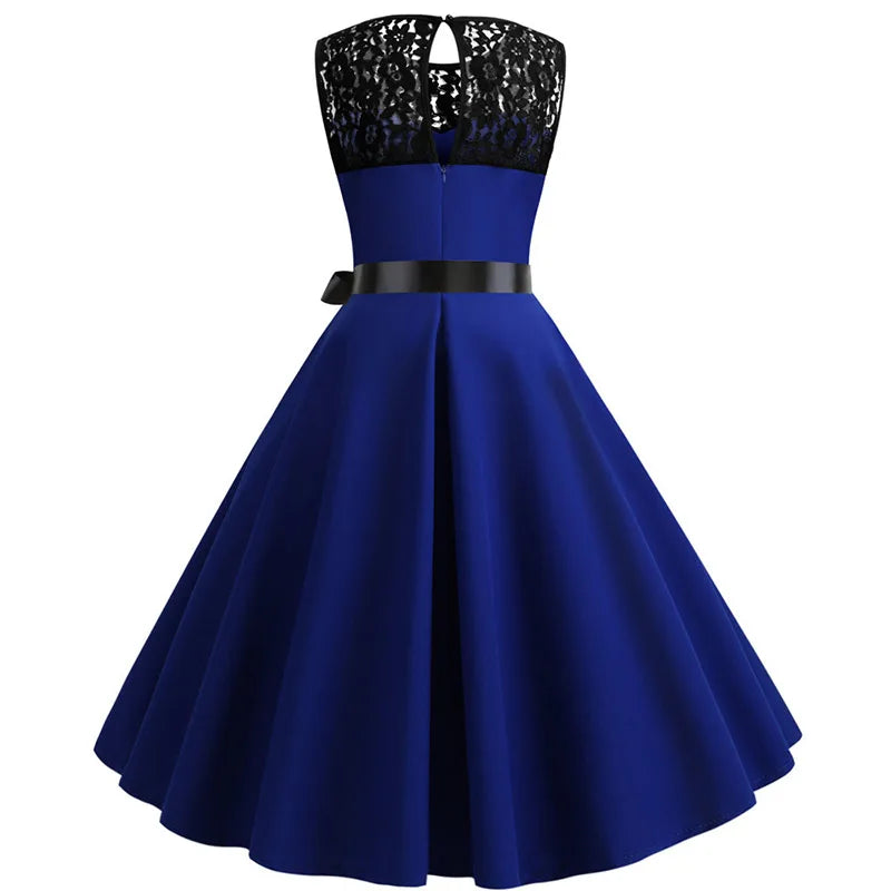 Lace Swing Dress | Vintage A-Line | Knee-Length