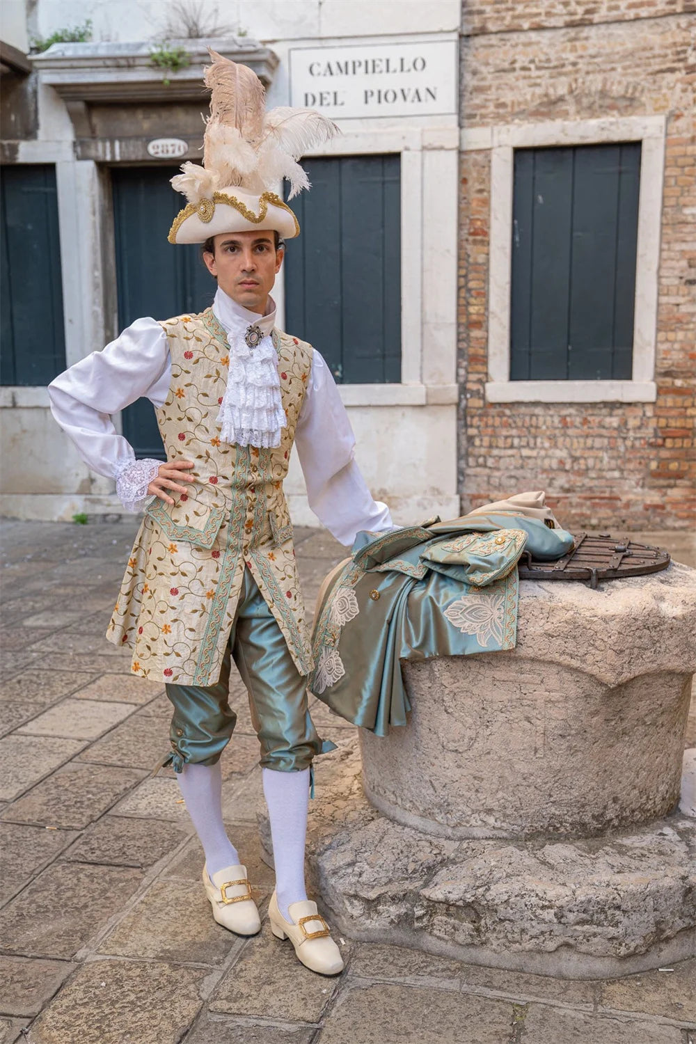Men's Rococo Suit | Louis XVI 5-Piece Costume