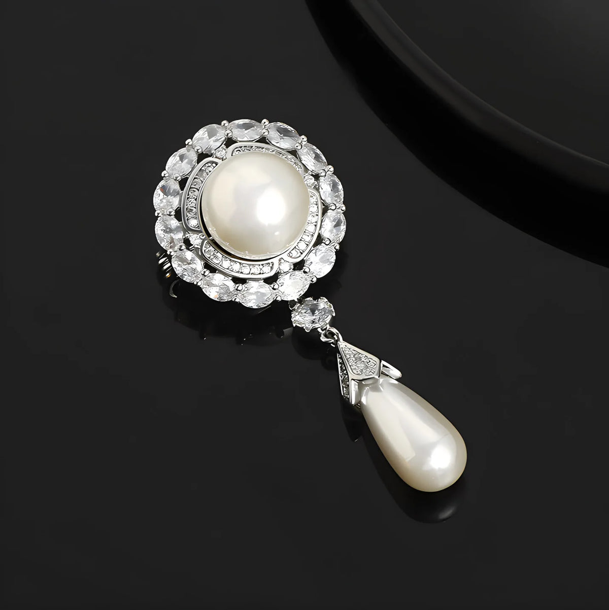 Pearl & Rhinestone Brooch | Silver Filigree Drop