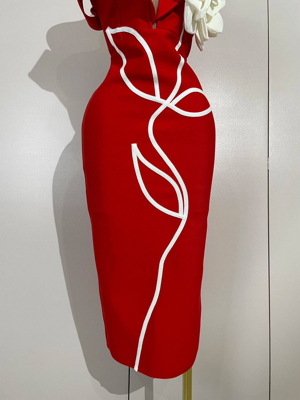 Off-Shoulder Bandage Midi Dress | 3D Rose Appliqué | Red & Black
