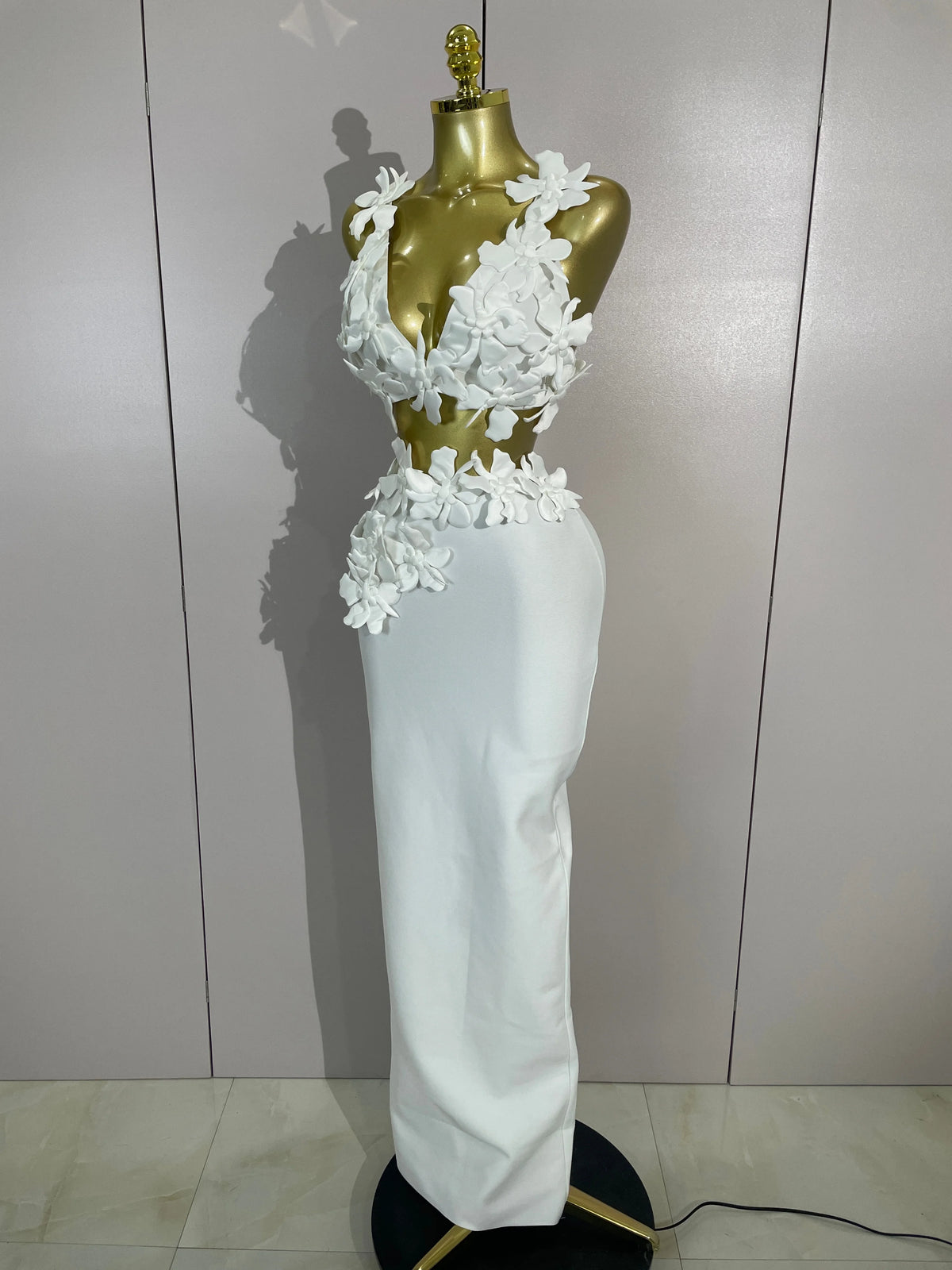 3D Floral Bodycon Maxi Dress | V-Neck | Pageant
