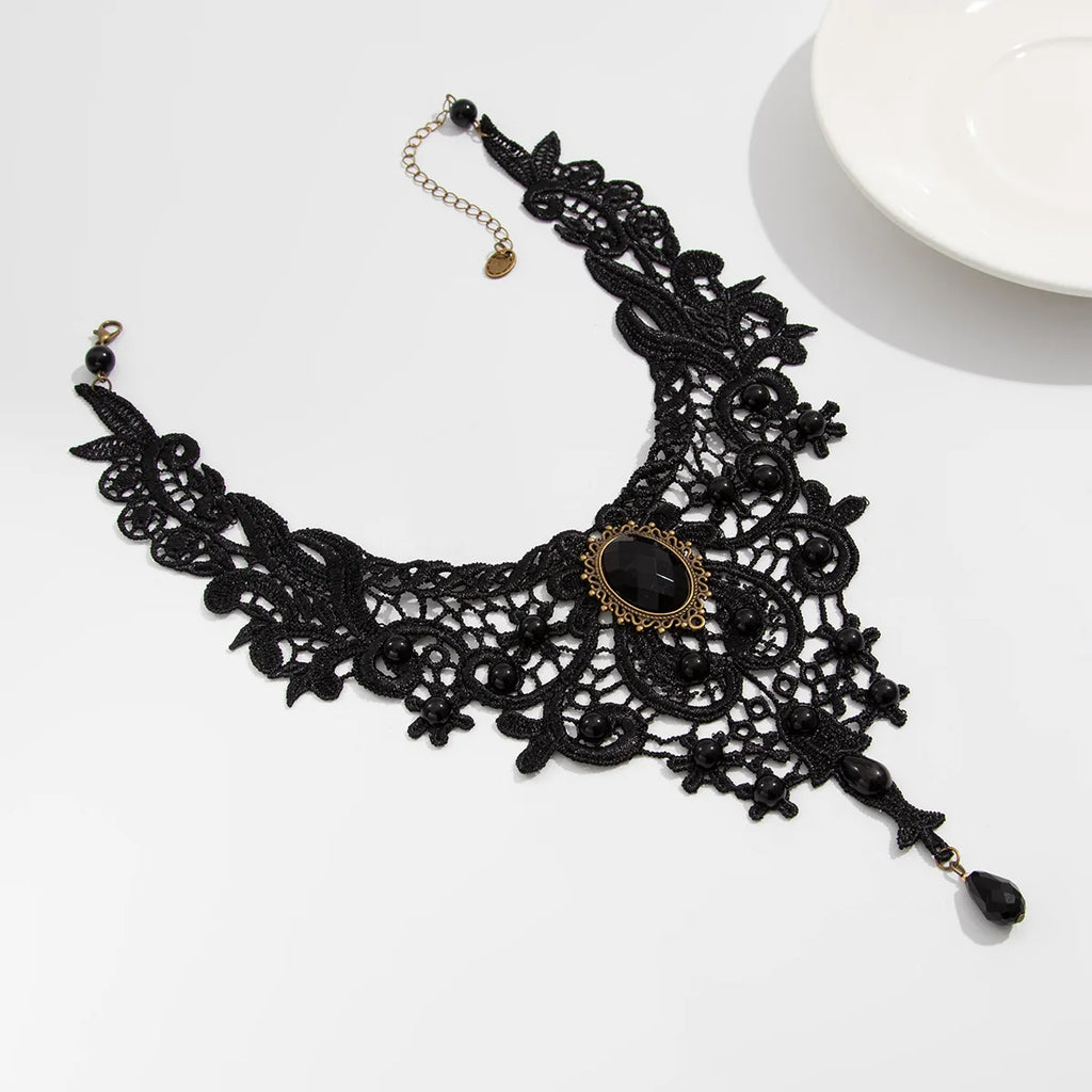 Gothic Lace Collar Necklace | Gem Pendant